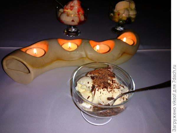 Если что, мороженым откуплюсь, русские и зимой его уплетают