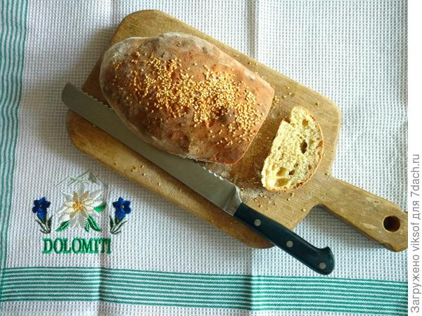 У меня и хлебушек к твоей рыбке, ещё тепленький...