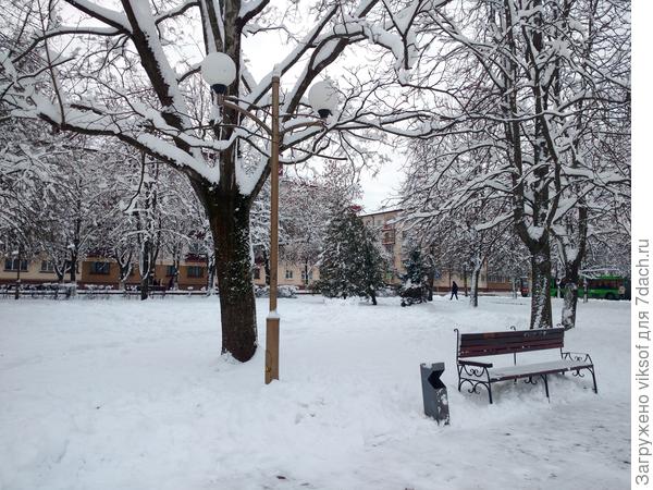 Кругом очень красиво, а температуры нема! Ноль градусов, хоть бы не растаяло!