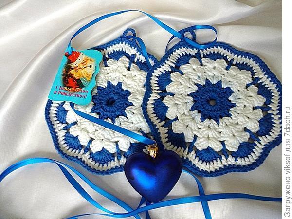 Стыдно признаться, но ничего не поделаешь: связала для подружки, но в последнюю минуту передумала - синее с белым, кто меня знает, тот поймёт!