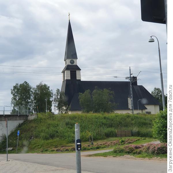 Церковь в Рованиеми