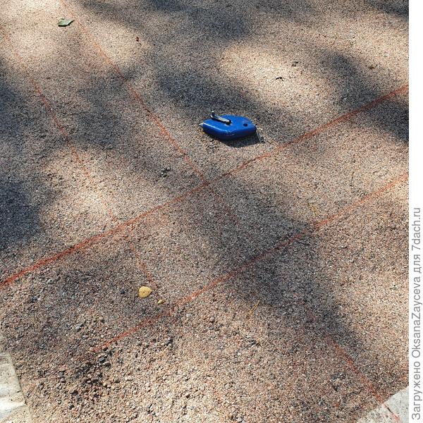 Расчерчивали отвесом