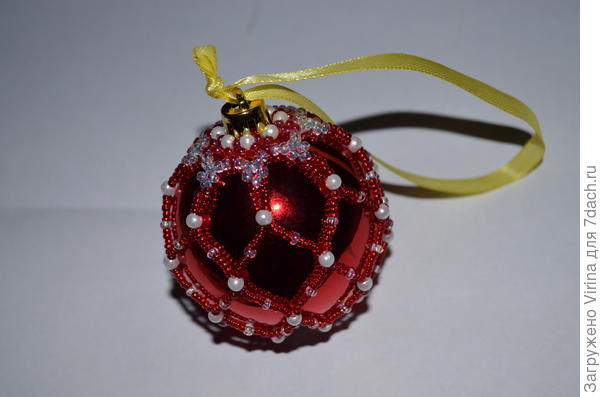 шарик на елку