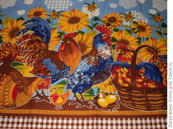 А вот эту красоту раздарила в какой-то год на Пасху... Себе одно полотенце оставила... Жаль, что больше не встречала такого рисунка...