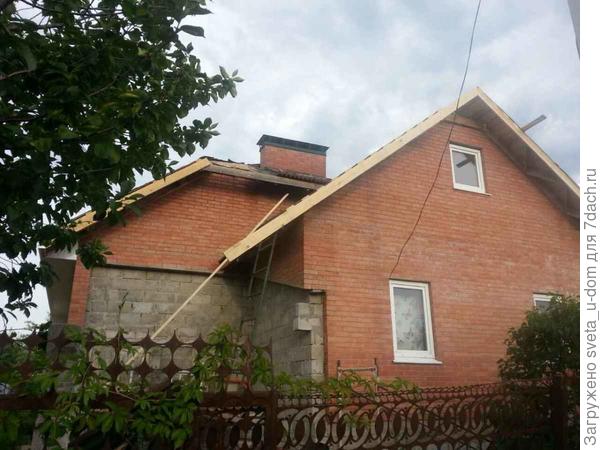вид со стороны гаража