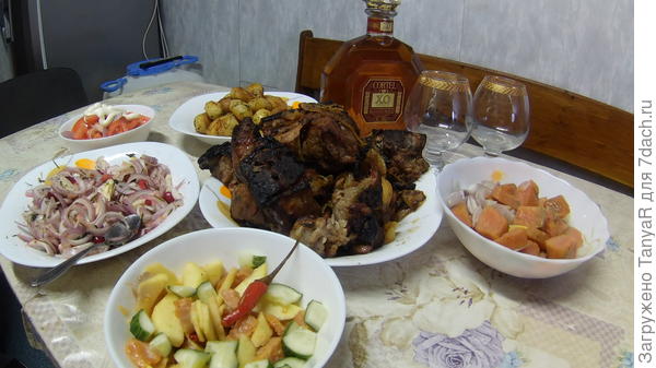 Чего-нибудь покрепче . За сайт!