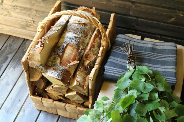 Березовые дрова и березовый веник — какая без них баня