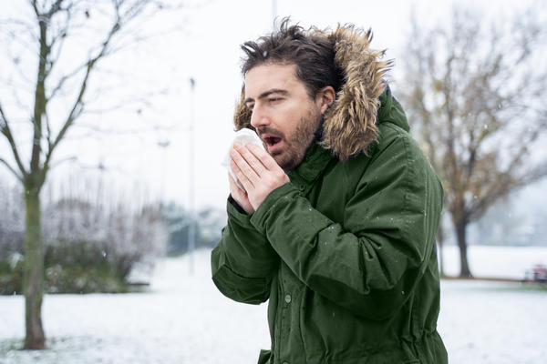 У некоторых людей холод вызывает реакцию, сходную с аллергической
