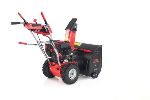 Снегоуборщик GEOS SnowLine 620 E ll 212935. Фото с сайта geos-garden.ru