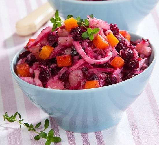 Винегрет с кальмарами. Фото: Олег Кулагин/BurdaMedia