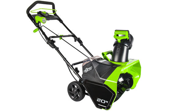 Аккумуляторный снегоуборщик Greenworks GD40ST. Фото с сайта gw-house.ru