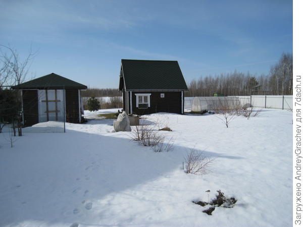 дорожка под снегом