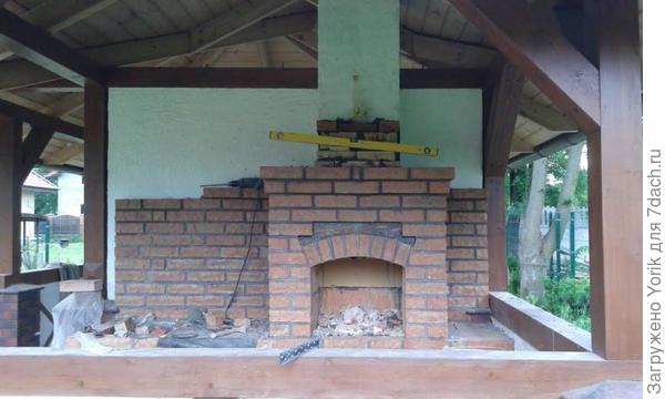 Стройка продолжается