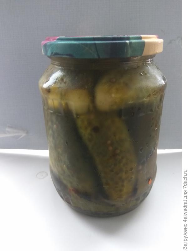 Маринованные огурчики.