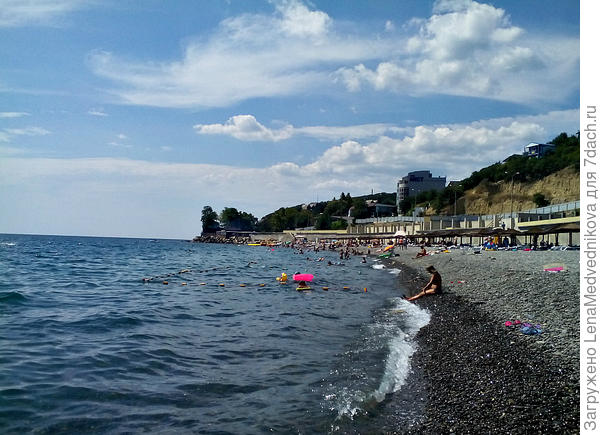 Пляж в Большой Балке