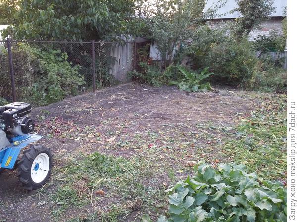 Внесены под культивацию мотоблоком Сульфат Калия и Двойной Суперфосфат