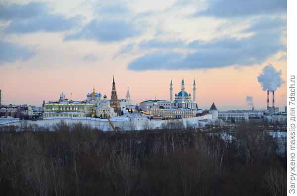 Командировка в Казань. Вид из окна отеля.