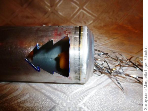 закрепили свечку булавкой