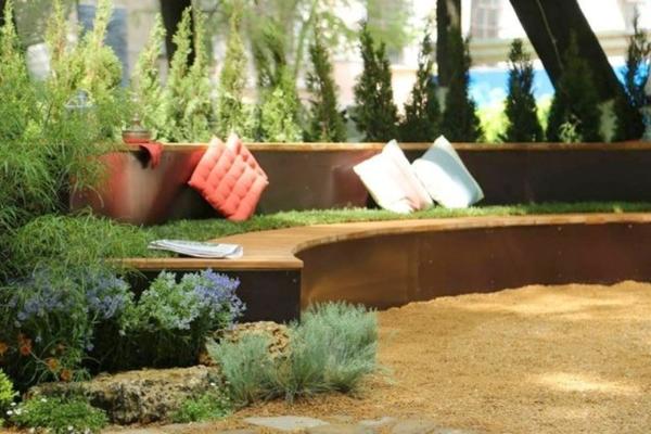 Простота и лаконичность - девиз стиля Naturgarden. Фото с сайта ogorod.ru
