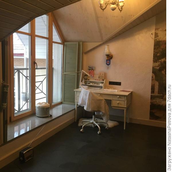 тот же стол, 6 лет спустя