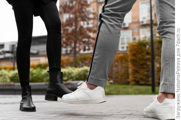 По-моему, это называется цирк уехал, а клоуны остались. Фото из интернета