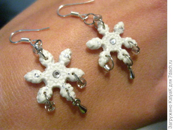 серьги снежинки