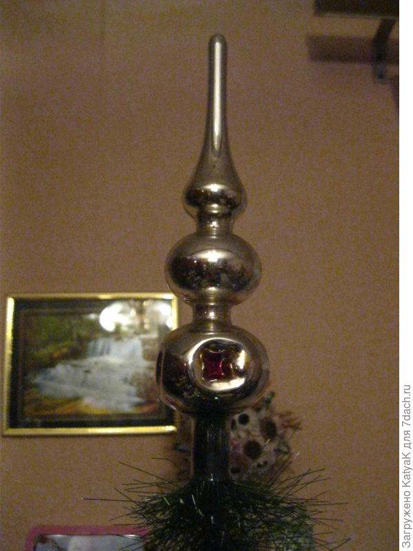 макушка, я ее так называю, из 3-х осталось 2, эта и оранжевая)