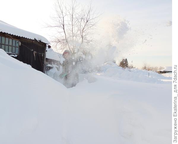 снегоуборочная техника в действии