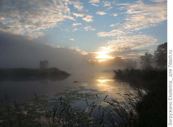 прошло около десяти минут, и солнце вновь стало прятаться за тучки