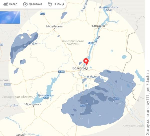 Вот такой зверь нацелился опять на город-герой. Сожрет или нет?