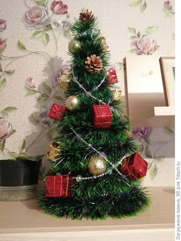 С украшениями