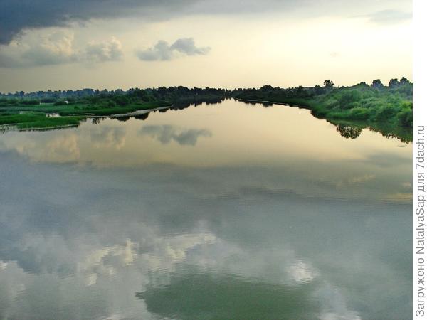 На реке после грозы