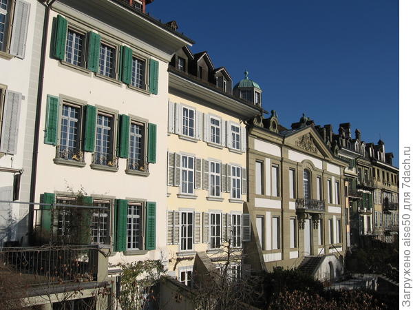 Безоблачное небо