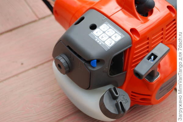 Хускварна запуск. Запуск Husqvarna e 142. Первый запуск 128r. Как завести Хускварна 128. Двигатель Хускварна 128r купить.