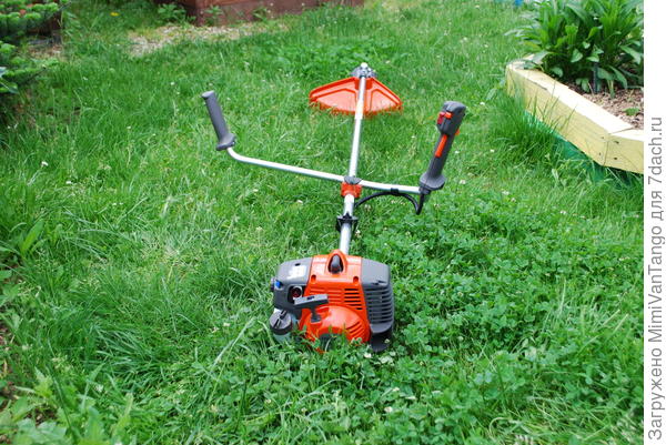 Хускварна запуск. Мотосани из Husqvarna 128 r. Husqvarna 128 сборка. Как собрать газонокосилку Хускварна 128r. Не запускается триммер Хускварна 128l.