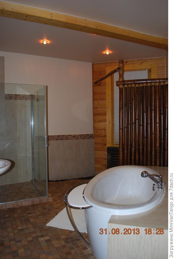 Плитка и краска.