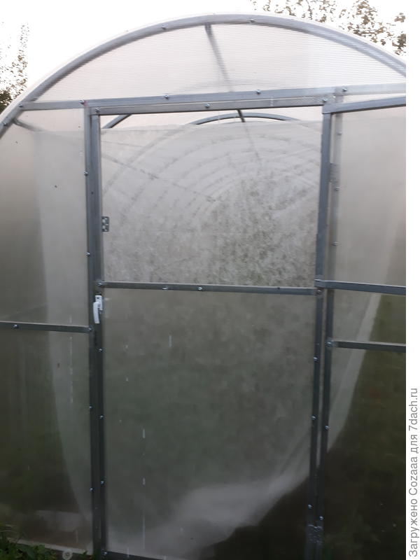 При понижении до 15 градусов, закрою и эту форточку.