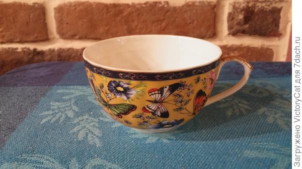 Очень нравится. Легчайший китайский фарфор( одна, без сервиза)