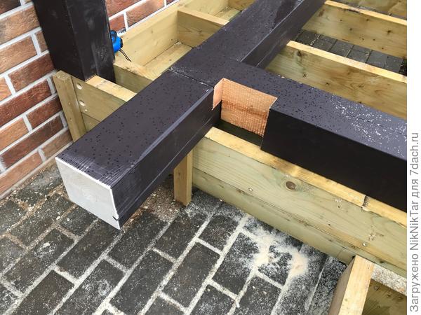 Узел опорной колонны, несущего и связующего ригеля