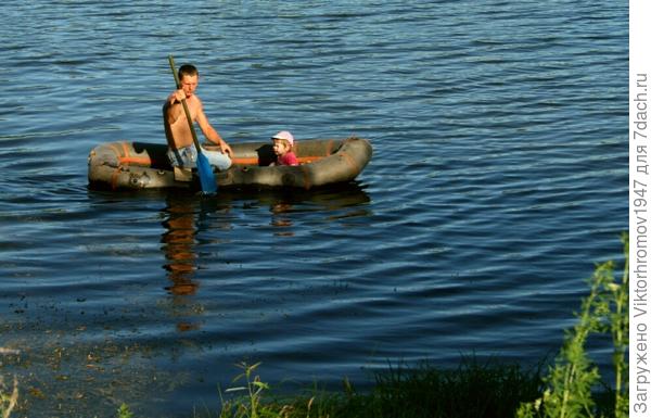 Пока правда с одним веслом...
