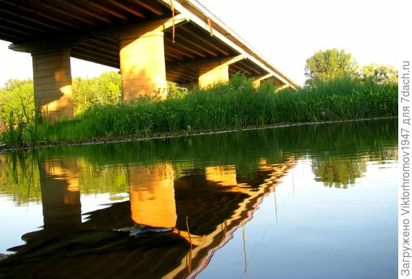 Огромный  грохот...