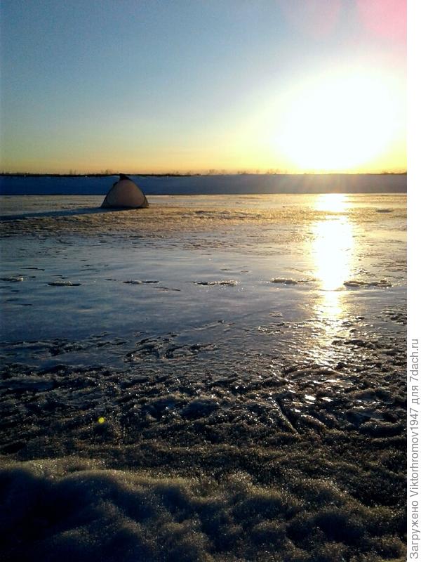 Остались на ночную рыбалку...