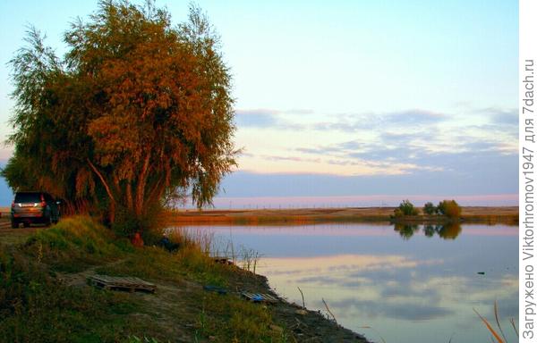 И мы тут как тут. Рыбалка начинается...