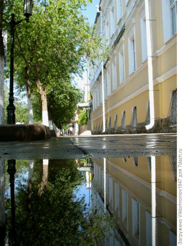 Опять! Где то...Что то...