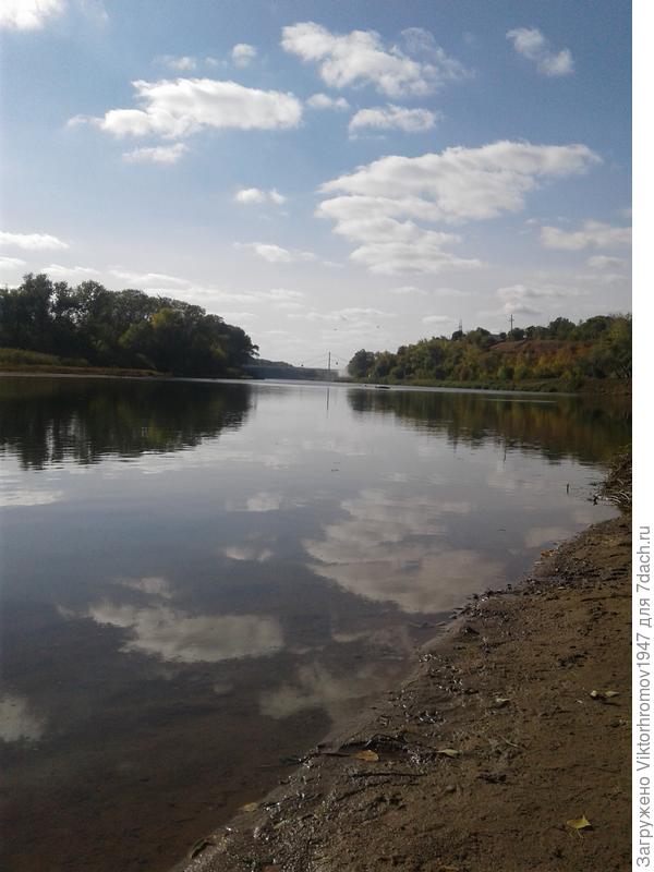 Урал спокойно встречает осень.