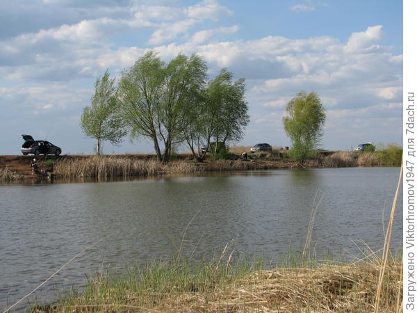 Видно по машинам...Сегодня клюёт.