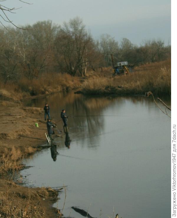Вода пока не замёрзла...