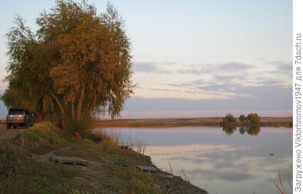 Осенью на рыбалке...