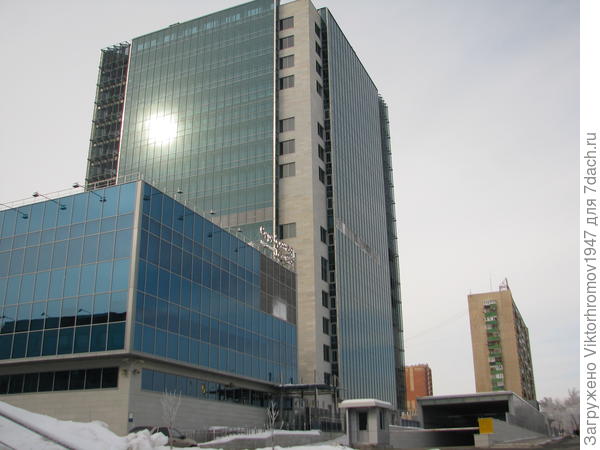 нас почему то не пускают...