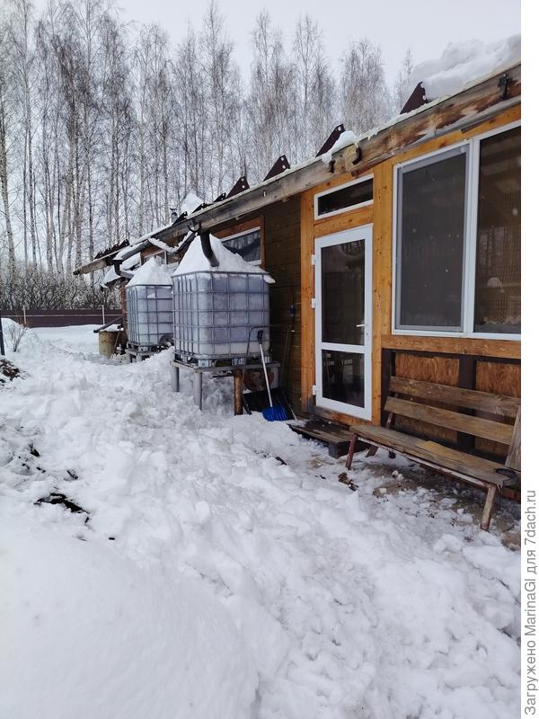 А крыша почти чистая..